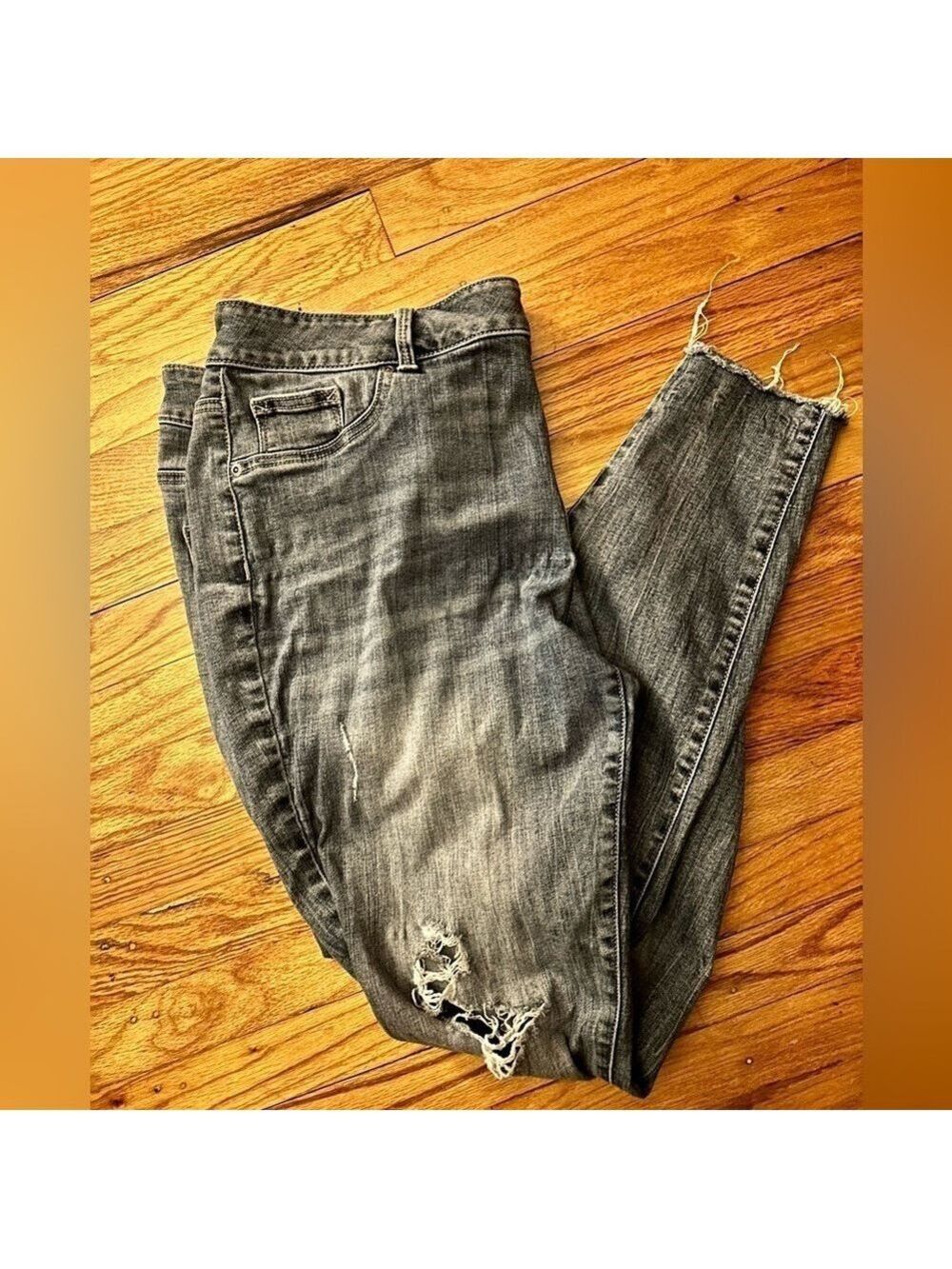 Maurices Plus Size High Rise Ripped Skinny Frayed Hem Jeans - Picture 12 of 12